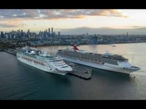 Thumbnail for Disembarking from Pacific Eden ship at Melbourne cruise terminal in Australia - Clip -7