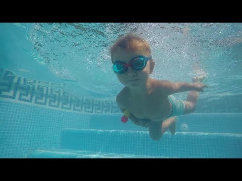 Marcos L.V. 10 (6 - 12 Month)