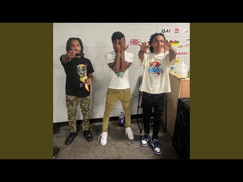 Hold Up (feat. Ebk Bang)