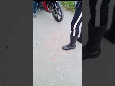 Anggota Polis kena marah dengan orang awam.. Patut ke tak patut?