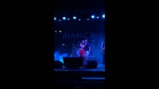 SALGO SUL PALCO CON BIANCA ATZEI A CEFALÙ | J-Ax Intro 06.08.2018