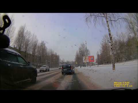 Врезался в березу