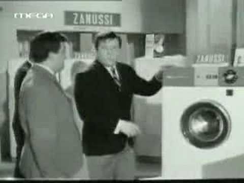 Stigmes gelioy " Kostas Voutsas "