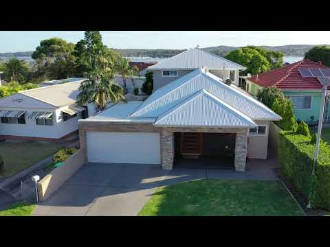 102 Berkeley Street, Speers Point, NSW 2284, 5 habitaciones, 2 baños, House