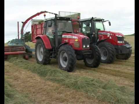 Massey Ferguson 5465 with Mengele