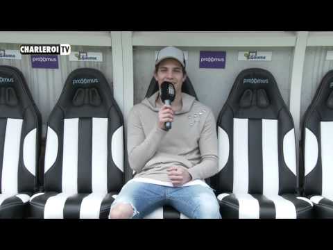 Black or White ? Valentin Baume