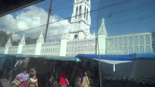preview picture of video 'Quetzaltenango - Street Market (near Parque Benito Juarez, Iglesia San Nicholas)'