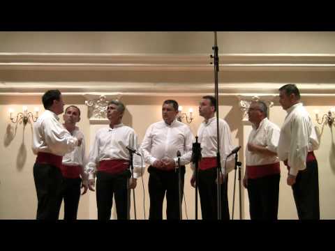 Klapa Zrinski - Tiha noć je, tiha noć