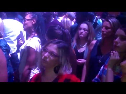 SHOWCASE PHIL CONTROL LaNoche LeHavre