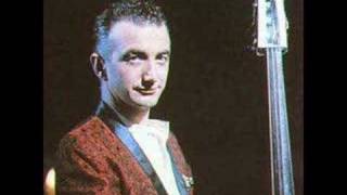 Queen - Pain Is So Close To Pleasure