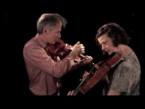 Viola Spaces Duos no 4 - pizzicato