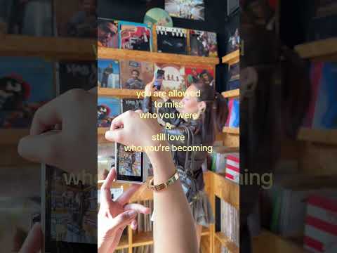 Video by Mafe Anzures