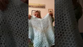 Crochet poncho frozen vibe  #crochet #meshstitch #frozen  #yarnsaverstitch #shorts