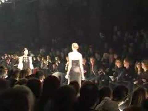 Milano Moda Donna 2008: sfilata Luciano Soprani (II parte)
