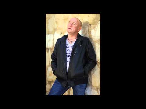 Video thumbnail for Hashabat Kvar Nichneset - השבת כבר נכנסת
