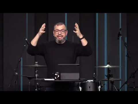 O inicio do ministério de Dave Roberson