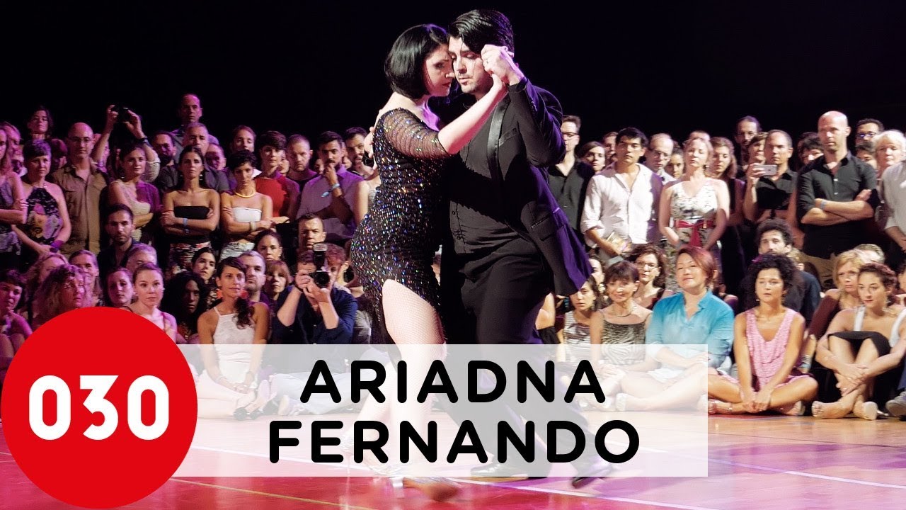 Ariadna Naveira and Fernando Sanchez – Como dos extraños #ariadnayfernando