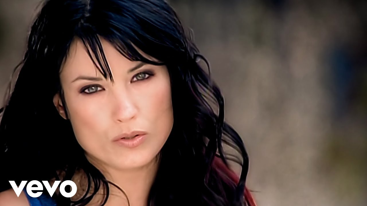 Meredith Brooks - Lay Down (Candles in the Rain)