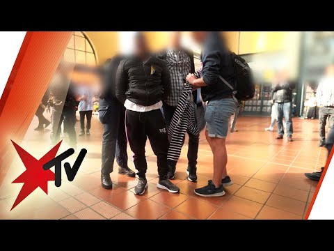 Taschendieben auf der Spur: Unterwegs im Hamburger Hauptbahnhof | stern TV