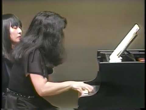 A tribute to Nelson Freire : duo recital with Martha Argerich in Tokyo 1984.
