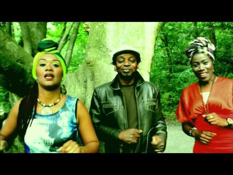 Muinguilo   Living in Babylon feat Donkarleon SNZK2 ( Official video)