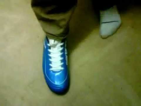dynamo shoe lace trick