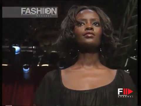 "Moschino" Spring Summer 1998 Milan 4 of 4 pret a porter woman by FashionChannel