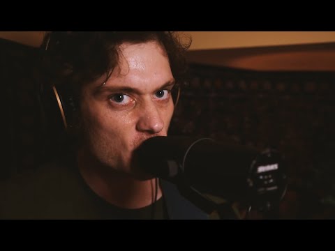 The Vine Sessions: Art Thief