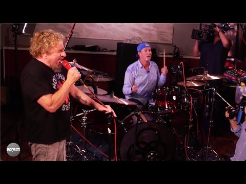 Chickenfoot Rocks Out to "Soap On A Rope" with Chad Smith, Sammy Hagar and Joe Satriani