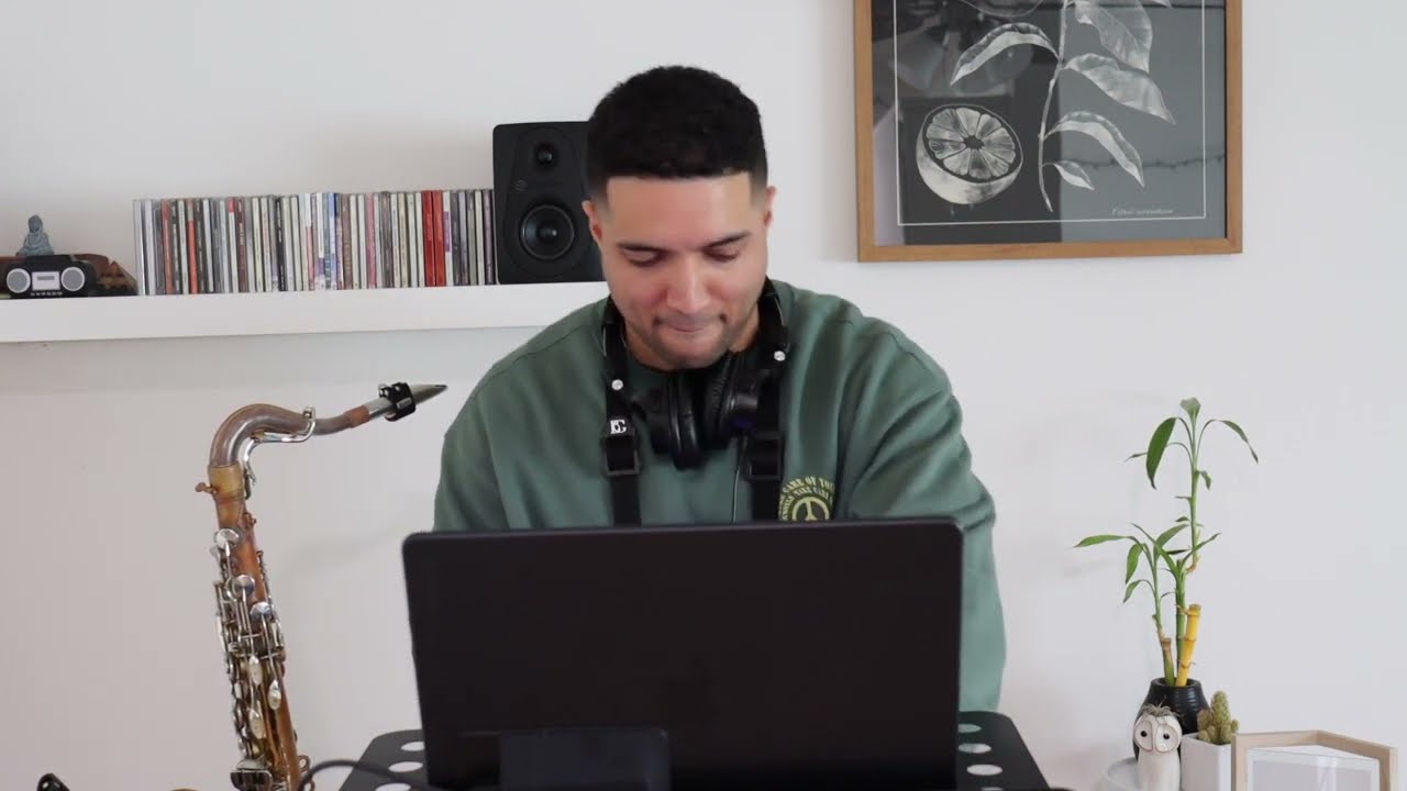 Promotional video thumbnail 2 for DJ Mage