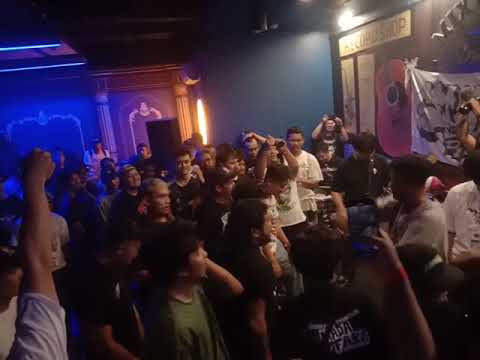 NO ONE CARES LIVE SHOW IN JAKARTA, ( STF PRESENT)