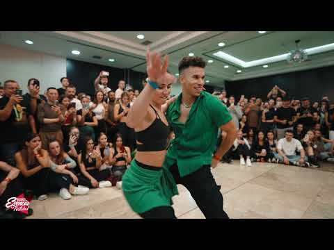 Pablo y Raquel - Dos de mi - JR & Mic / bachata workshop bailando en Madrid Esencia Festival 2024
