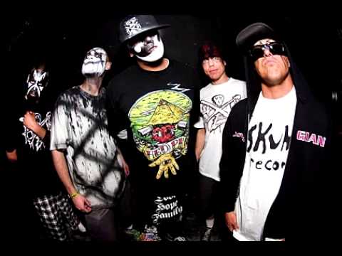 (həd) p.e.  -  Stand Up (feat Lajon Witherspoon Of Sevendust)