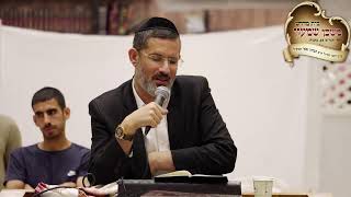 סליחות בשידור חי!! עם הרב יוסף חיים גבאי שליטא!! (הרב יוסף חיים גבאי) - התמונה מוצגת ישירות מתוך אתר האינטרנט יוטיוב. זכויות היוצרים בתמונה שייכות ליוצרה. קישור קרדיט למקור התוכן נמצא בתוך דף הסרטון