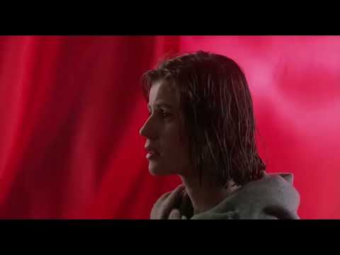 Krzysztof Kieslowski / Trois couleurs: Rouge (1994) / Irène Jacob