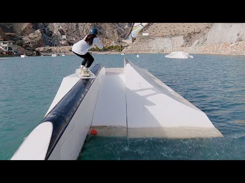 Katinka Buiting, Morning at LUNAR CABLEPARK !