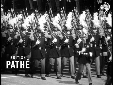 La France défile (1966)