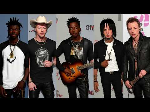 Amsterdam Old Town Street N. 32 (MASHUP Coldplay, Nine Inch Nails, Lil Nas X)