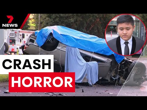 Three times the speed limit - Caulfield South crash kills couple | 7NEWS