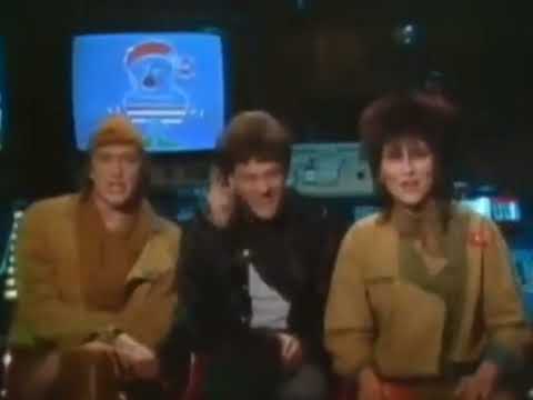 Tv-piraterna theme song