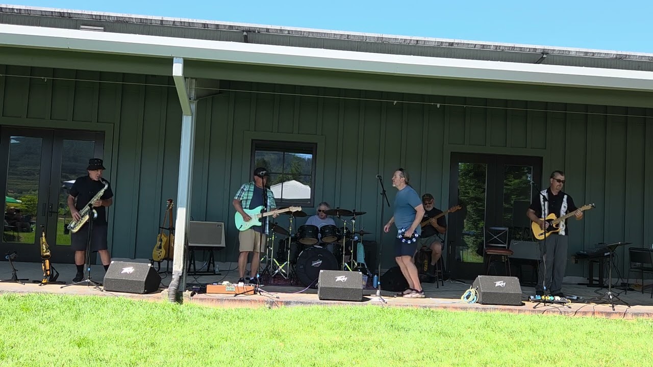 Promotional video thumbnail 4 for Skyhawk Classic Rock