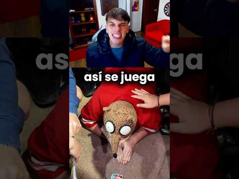 ASÍ SE JUEGA A LA TAPADITA ✅ #futbol #argentina #humor #tapadita #figuritas