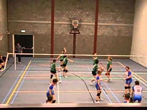 Volleybalwedstrijd VCO '72 ds 4 - DIO/Bedum ds 9