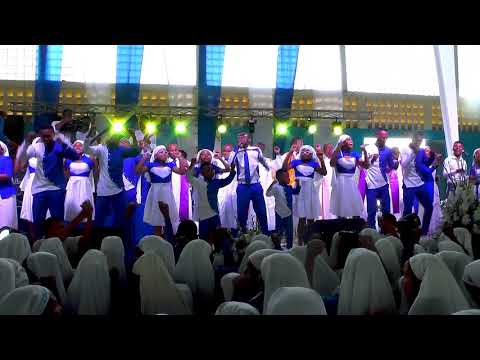 Fiderana Apokalypsy - Eh Ravoravo (gymnase 12 05 18)