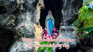 Download lagu Maria Renin'ny Famonjena_Tsy Volamena, Tsy Volafotsy__Hira Katolika Malagasy mp3
