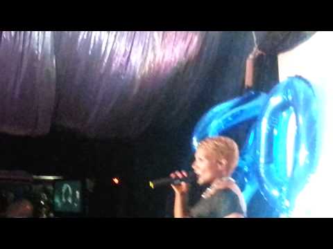 Denise Pearson twisted electric live at eden bar