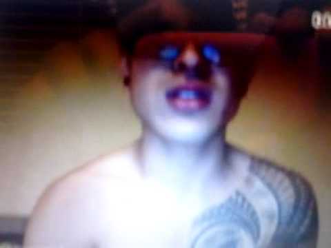 Joey diamond singing for me :)