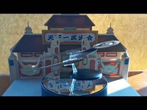USS Discovery A NCC 1031 - Star Trek Eaglemoss Ships Unboxing and Review with expert The Big Bus Man