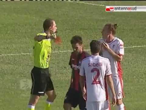TG 22.09.12 Calcio Serie B: Crotone-Bari 0-0 grazie a Lamanna