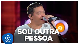 Sou Outra Pessoa Lyrics English Translation